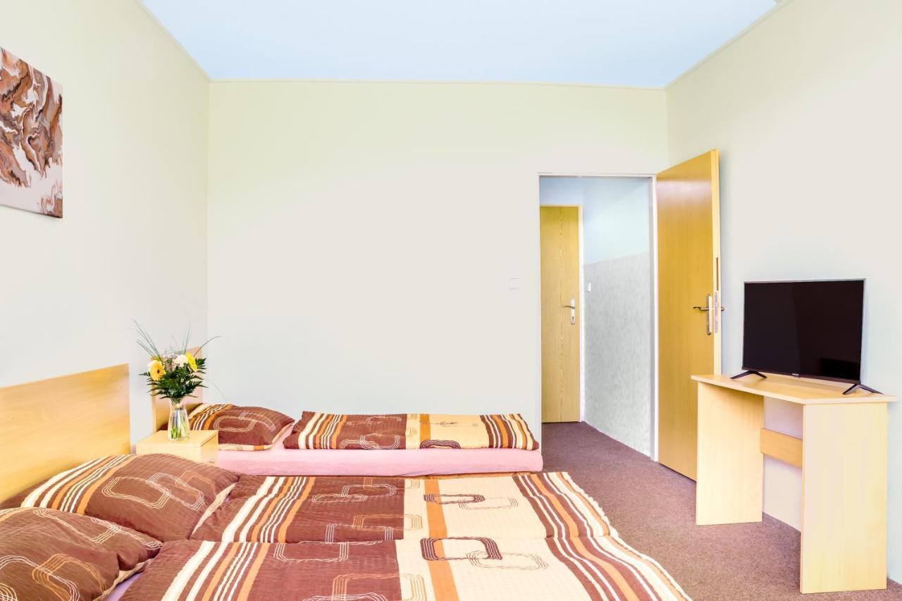 Hotel Zannam Brno Exterior photo